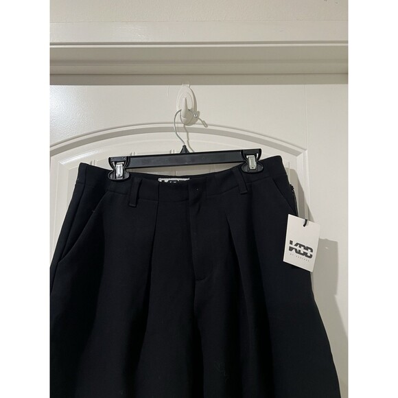 KBN By Kahlana Mid-rise Women’s “The Bermuda Shorts” Black Size M - Picture 7 of 8